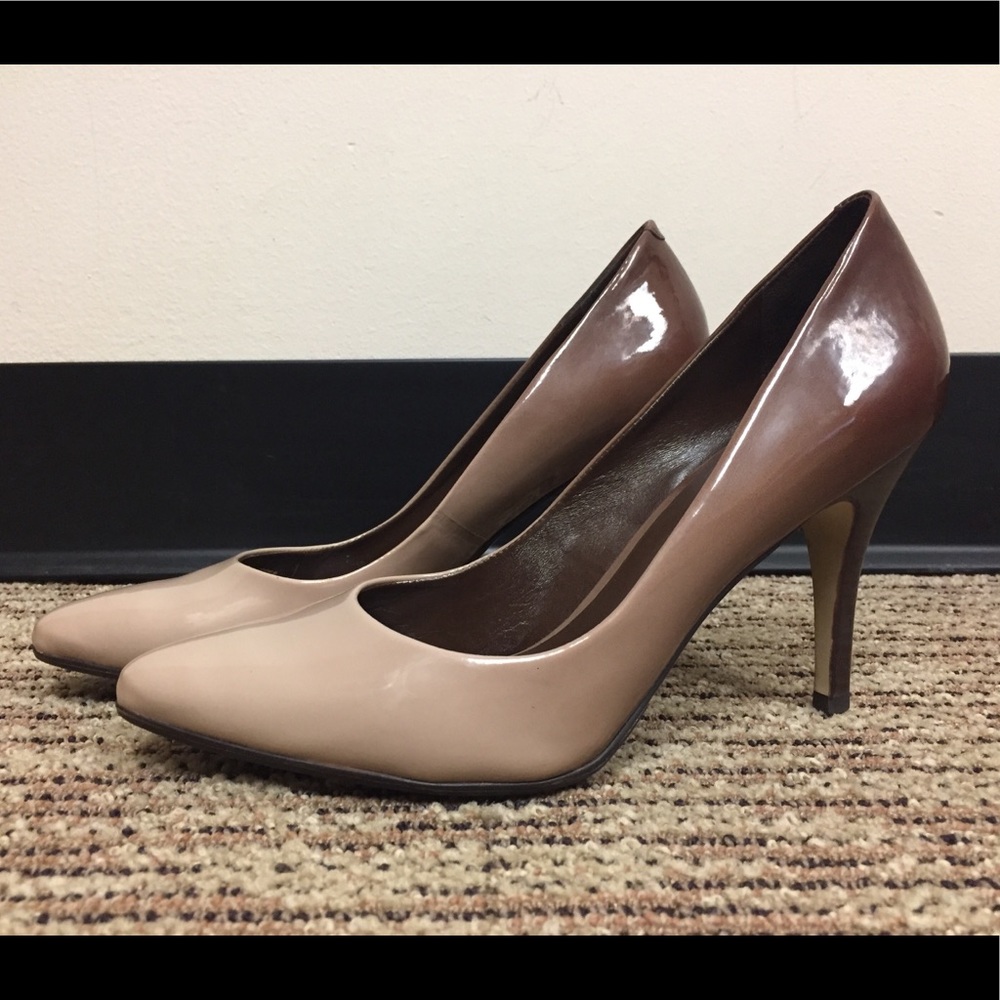 Banana Republic “Bisquee Nicole Ombré” pumps, sz 8